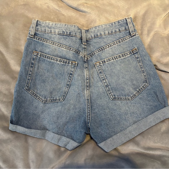 H&M Jean Shorts - Picture 2 of 2